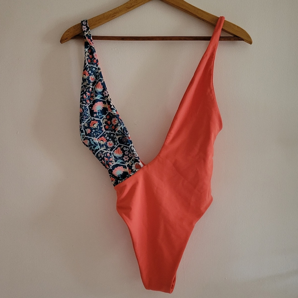 New Coral X Orange and Teal Paisley One Piece Swimsuit Size XS
